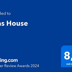 https://evashouse.rethymnohotels.net